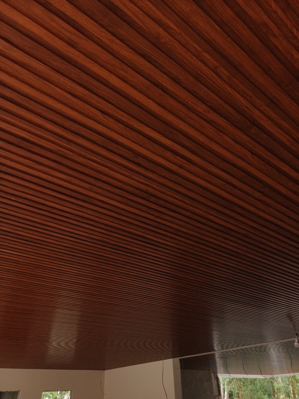 Teto Laminado: Elegância e Praticidade Sem Manutenção