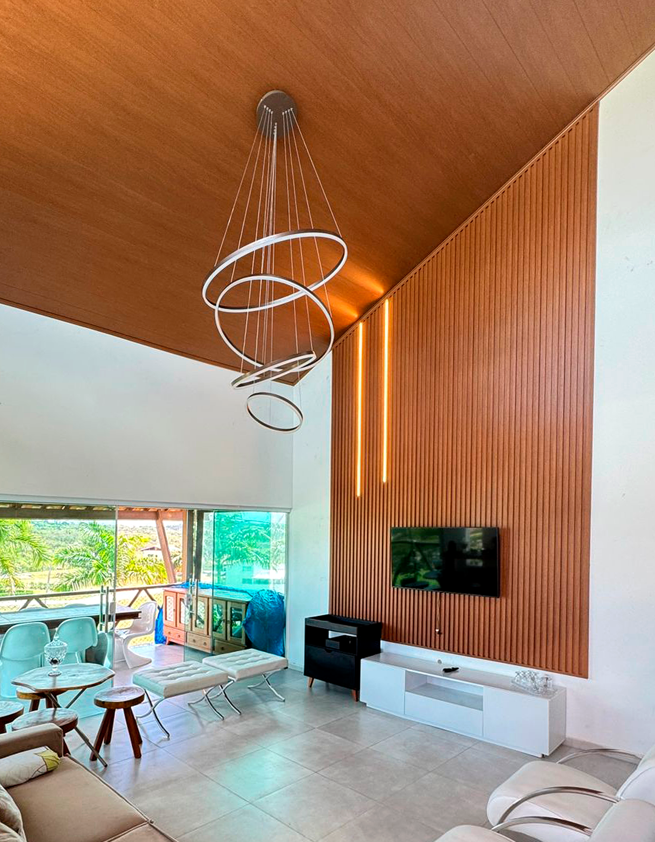 Linha Elegance: sofisticação e acabamento premium em PVC